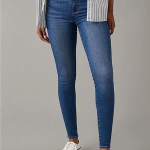American Eagle Next Level High-Waisted Denim Jegging